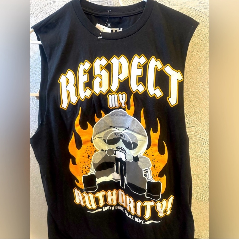 Black Graphic Sleeveless Tee